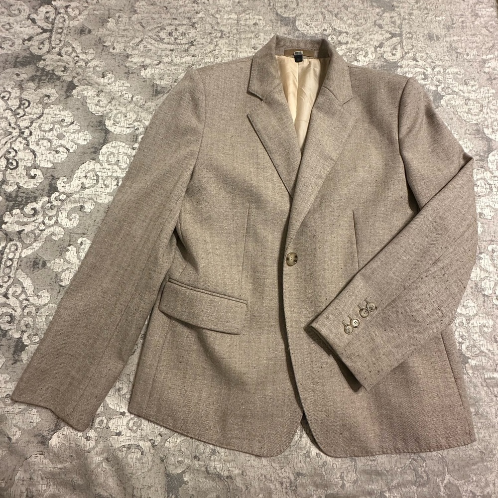 Hugo Boss Beige Blazer with Cream Lining